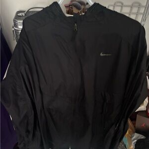 Nike Black Windbreaker Jacket Classic Design